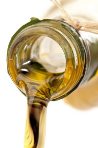 Usa l'olio d'oliva per trasformare la tua routine alimentare