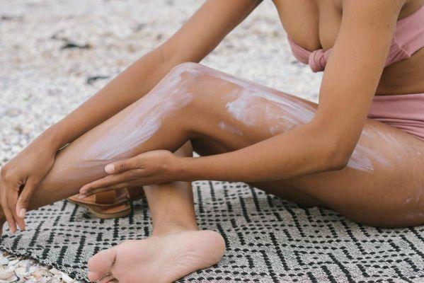 Homemade recipe to make your own natural sunscreen!
