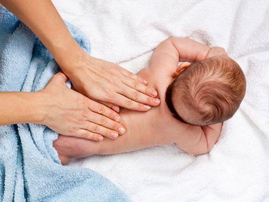 massaggio del bambino
