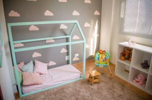 Montessori bedroom and the philosophies of environment for children