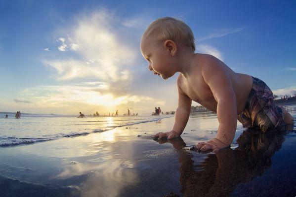 Babies who crawl guarantee future benefits