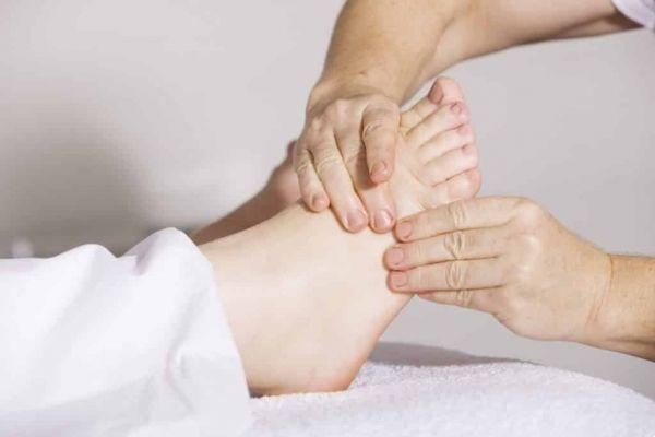 Foot reflexology with bamboo: your feet say a lot about you!