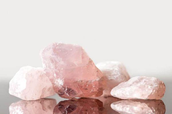 Quarzo rosa: il cristallo dell'amor proprio